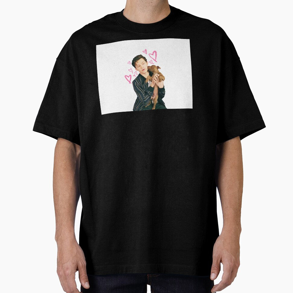 Tom Holland with puppy Casual Print T-Shirt